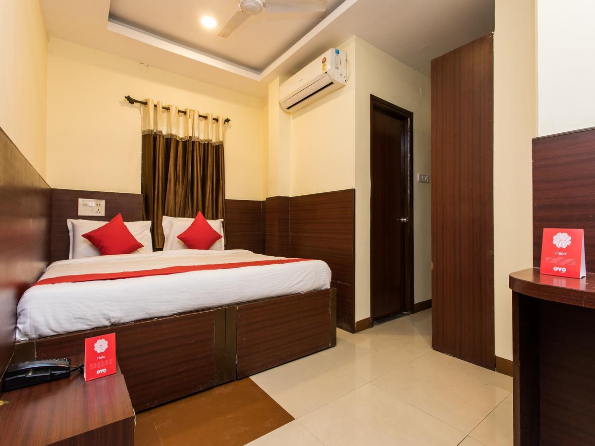 Oyo 11945 Hotel Glory Palace Indore Bagian luar foto